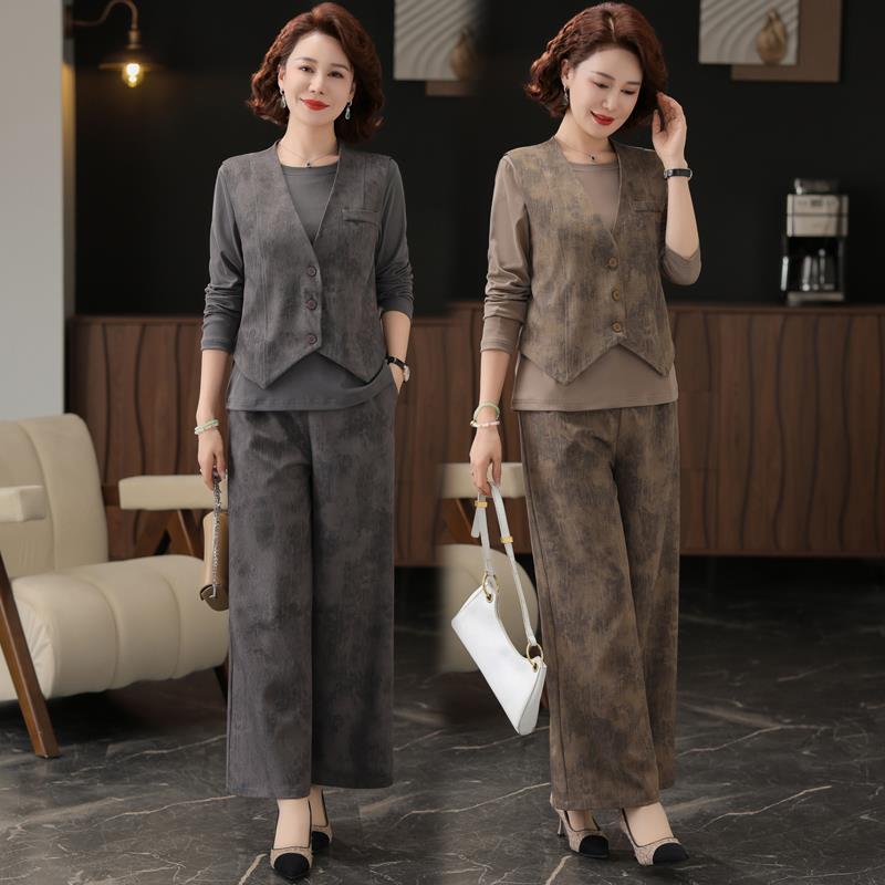 妈妈春装时尚套装新款中老年女春秋马甲外套长袖阔腿裤三件套