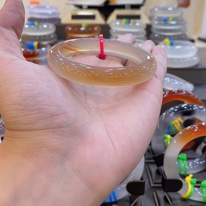 玛瑙/玉髓未镶嵌手镯