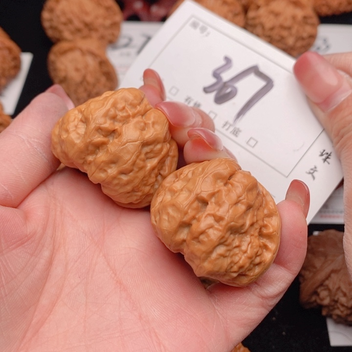 文玩核桃吊坠38蛤蟆367