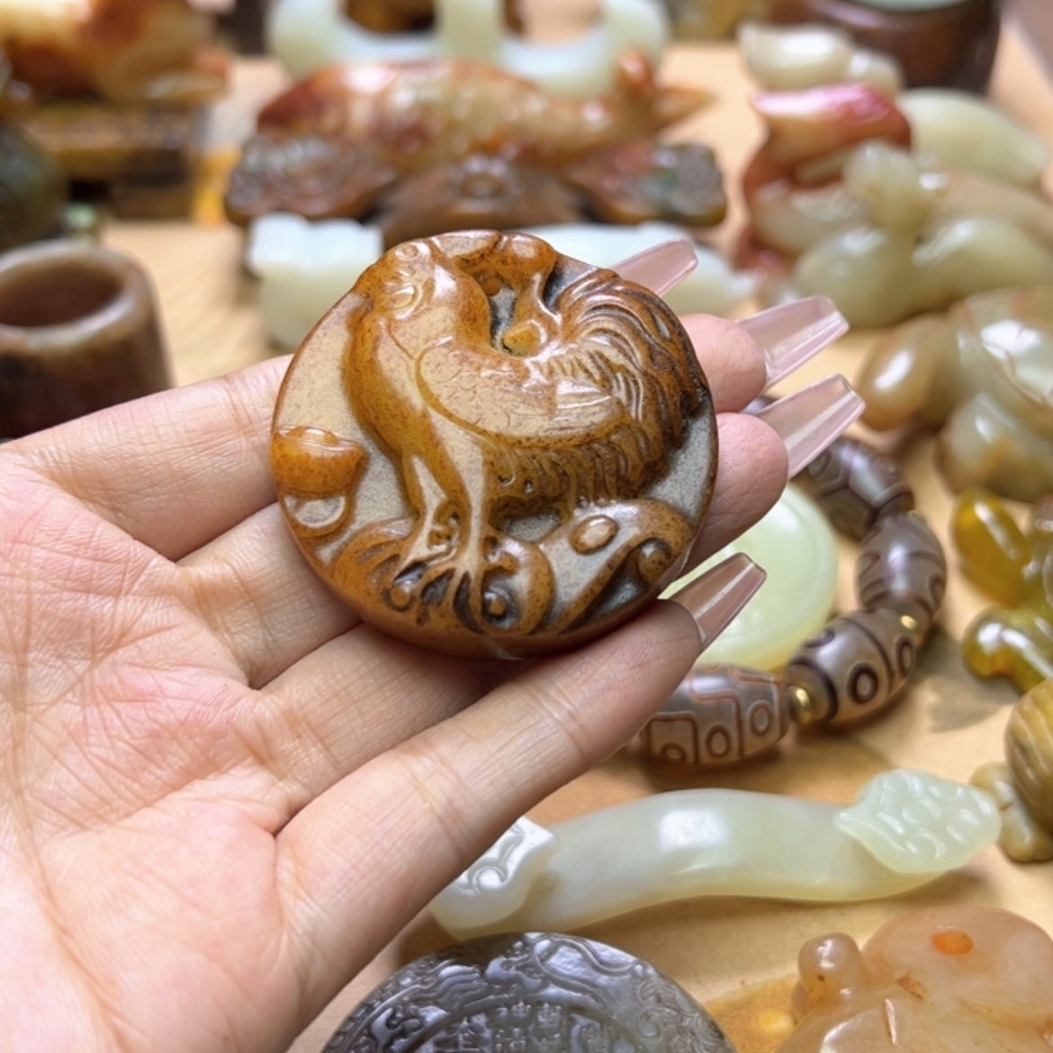 【闪购商品】蛇纹石玉颈饰未镶嵌