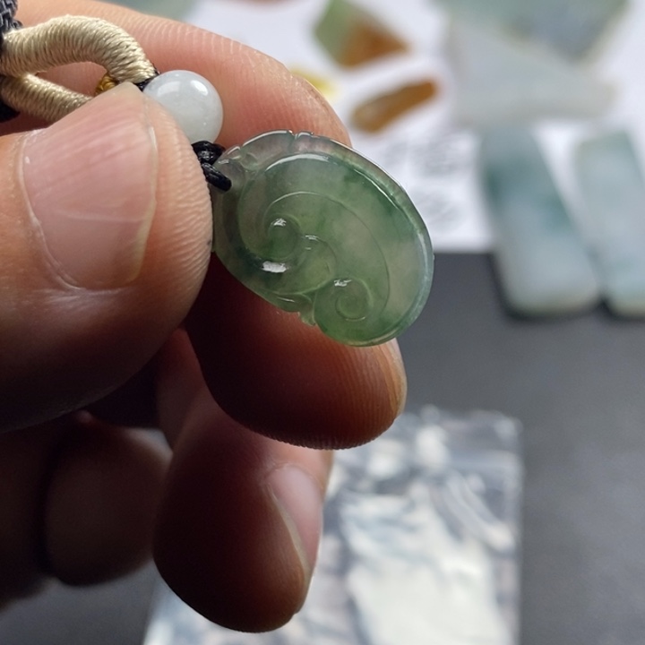 定制翡翠未镶嵌无