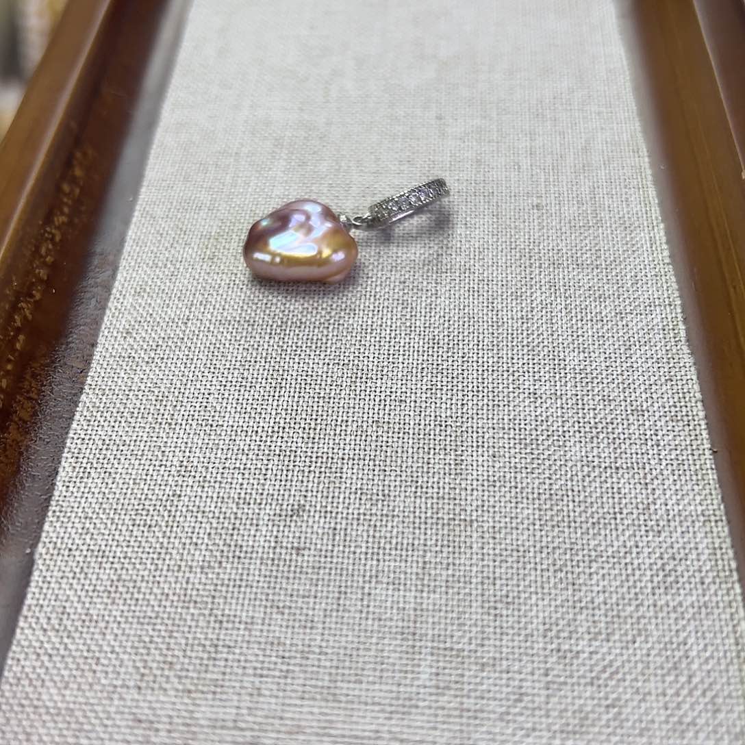 钛钢淡水珍珠手绳