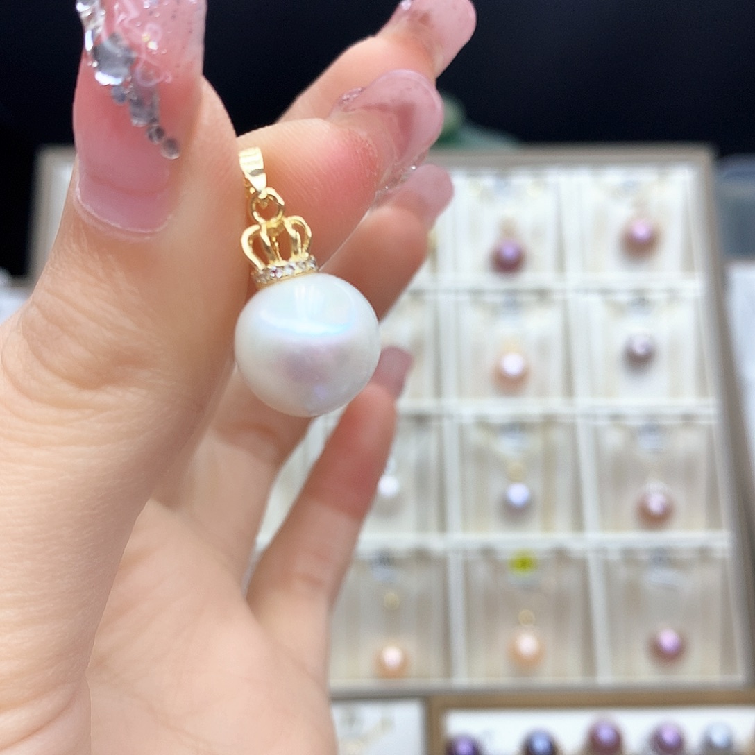 淡水珍珠颈饰合金