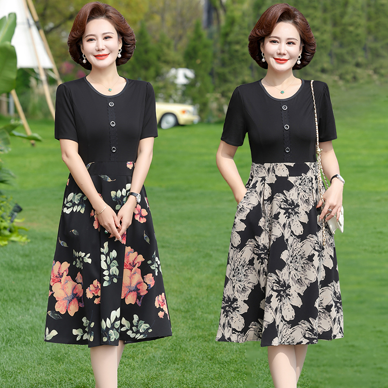 中老年女装夏季新款妈妈装时尚休闲夏装宽松裙子显瘦短袖连衣裙