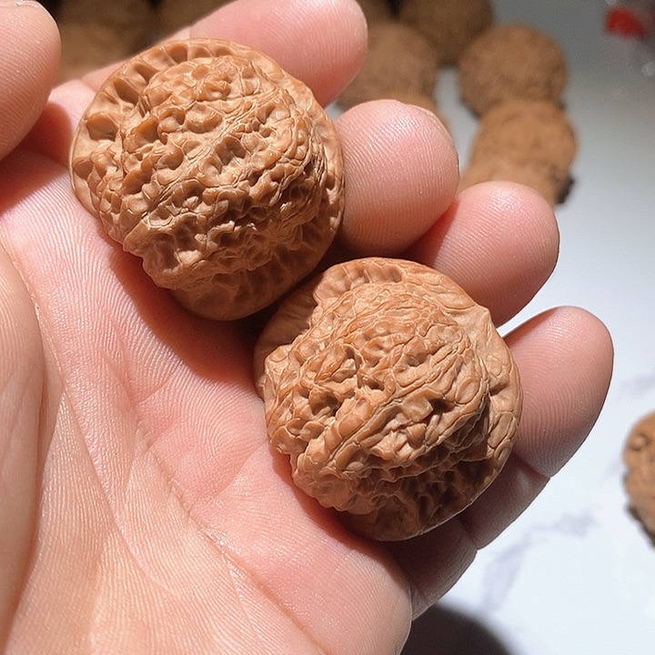 吊坠文玩核桃王**ㅤ血麒麟