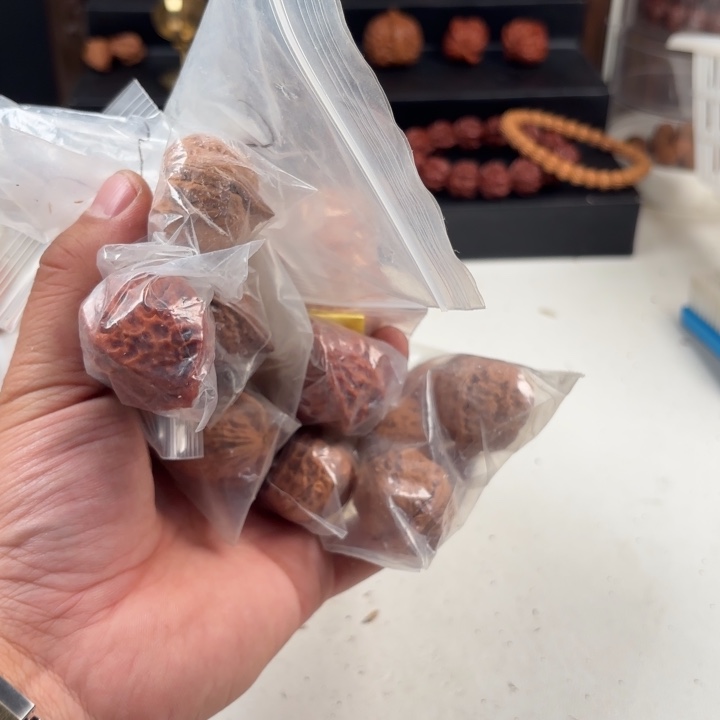 k***.手串文玩核桃小核桃28