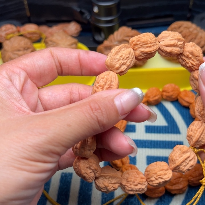 吊坠桃核文玩核桃手串