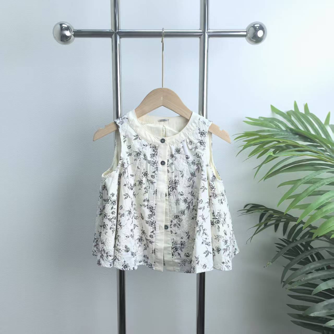 【3034】浅米色印花刺绣上衣B4-2