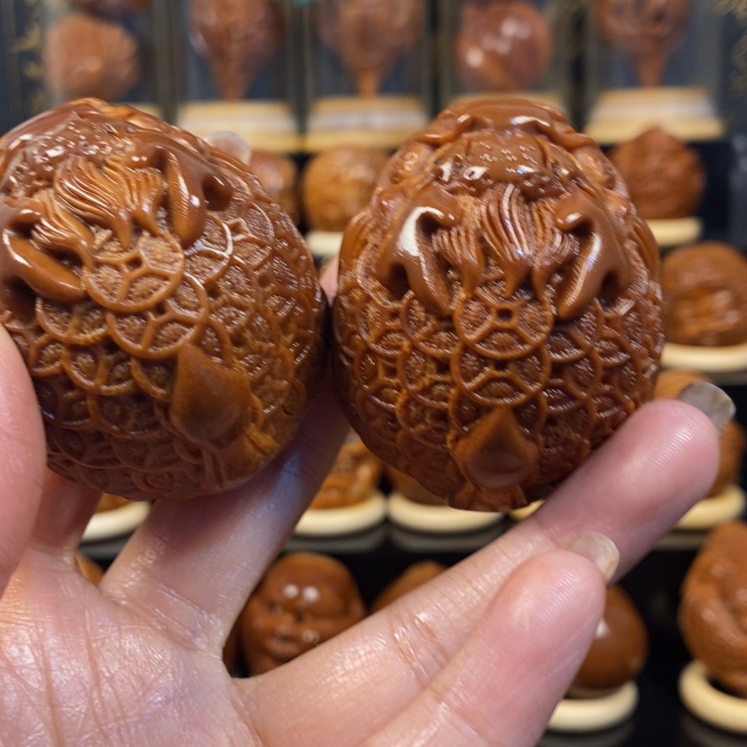 橄榄核吊坠有***谓龙龟一对大大大0368