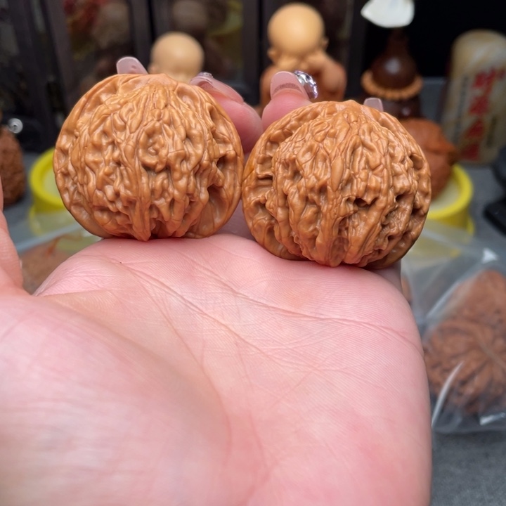 文玩核桃把件虎头42全品