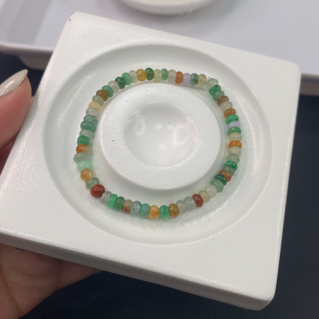 翡翠散珠翡翠散珠DIY手串多样性自发