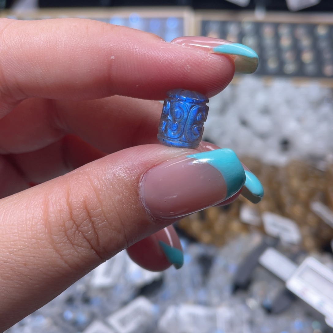 颈饰未镶嵌长石灰月光回纹珠直径12mm