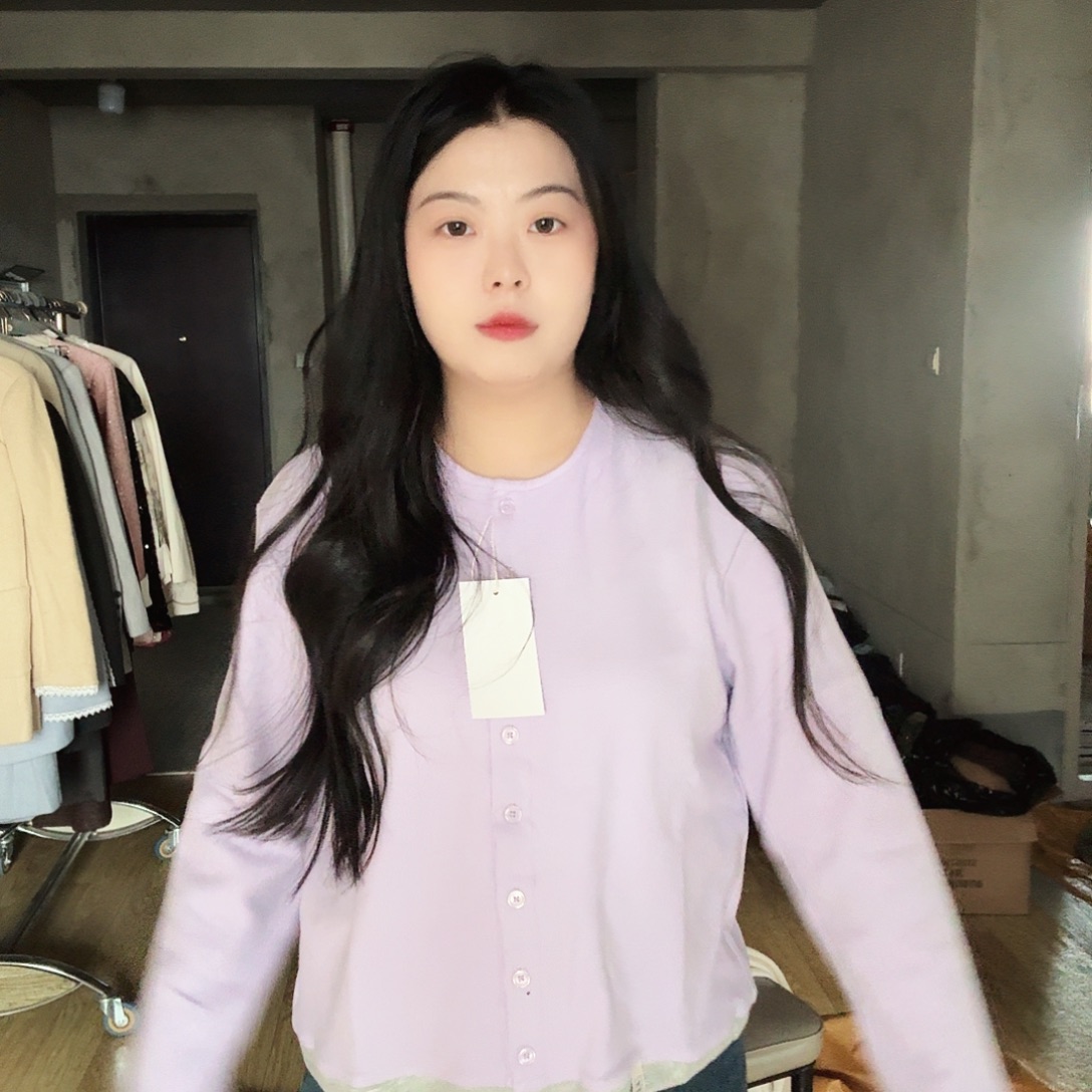 骑***ට786小衫。          