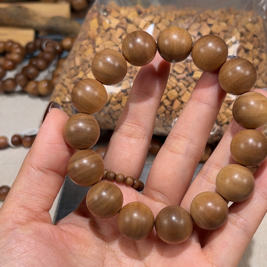 路***甲手串/手链檀香木全品1.5单圈，清厂价