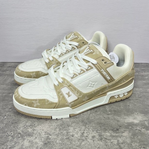 99新 LouisVuitton/路易威登 白奶茶牛仔吹那trainer正品福利潮鞋