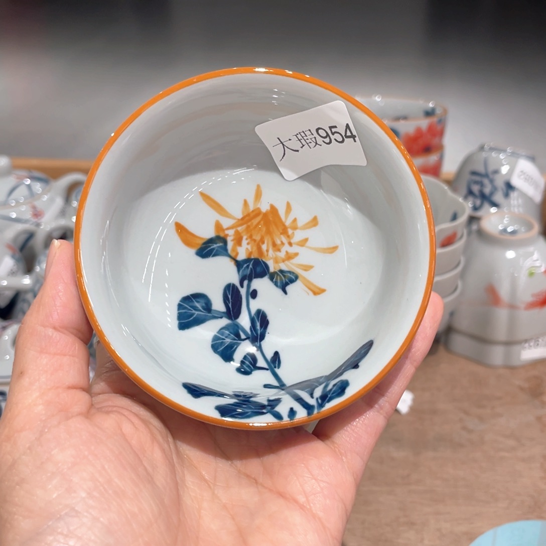 釉下手绘茶具微瑕