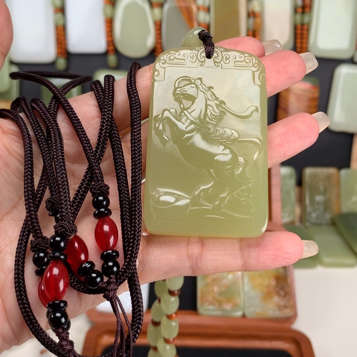 昆仑山脉料子挂件