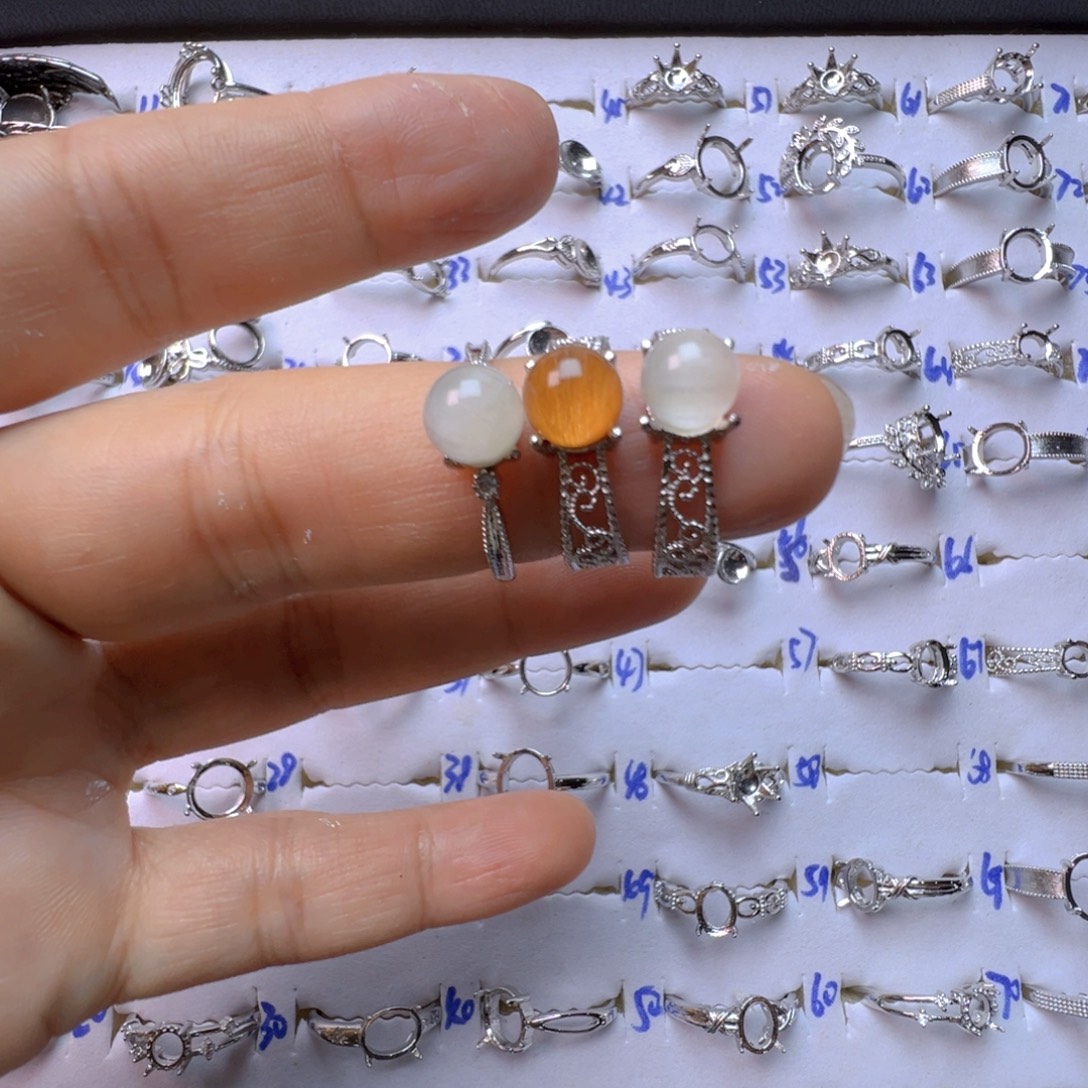 豆****水晶手链银S800镀金镶嵌