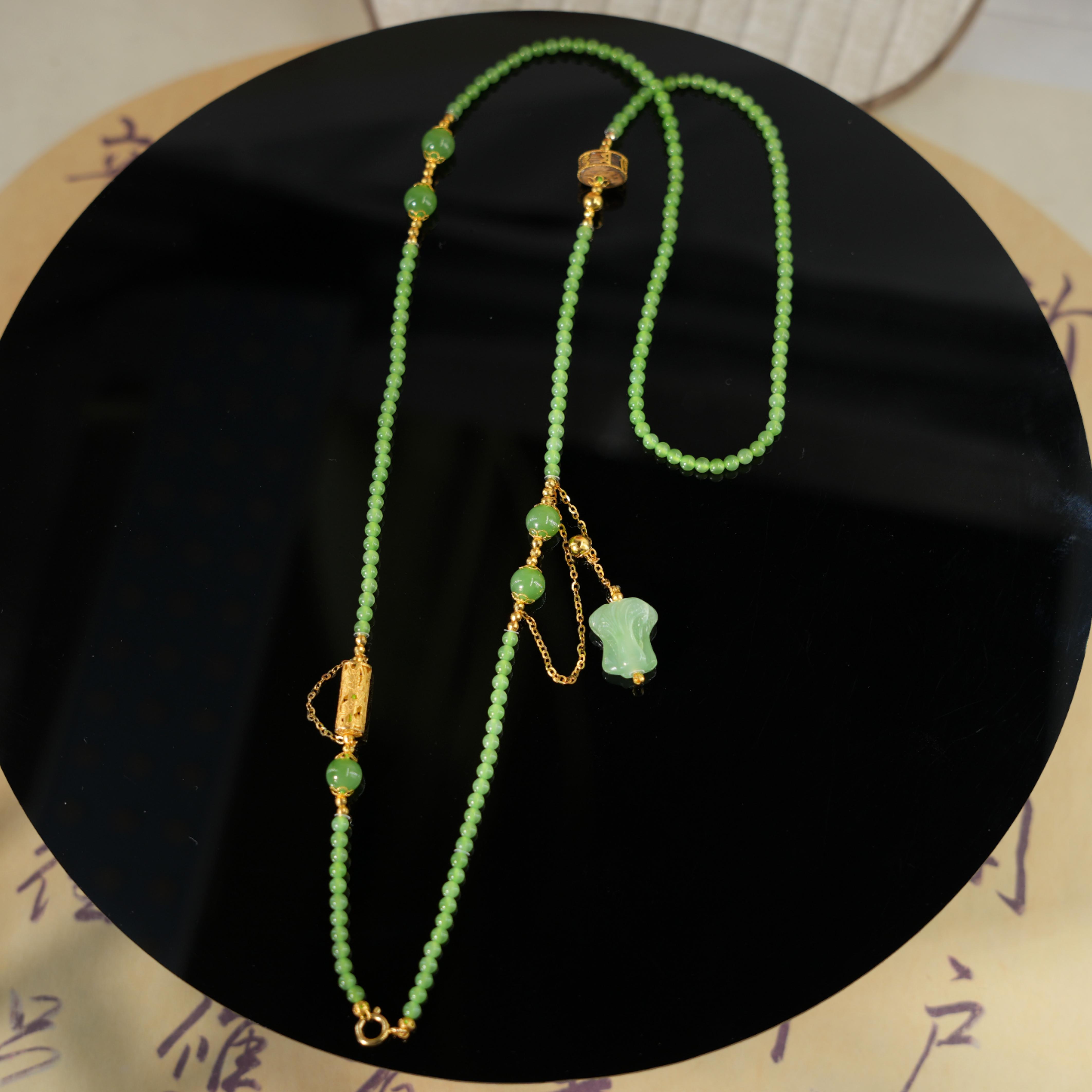 嫩青芽-天然和田玉18K金项链（多样性发其一）