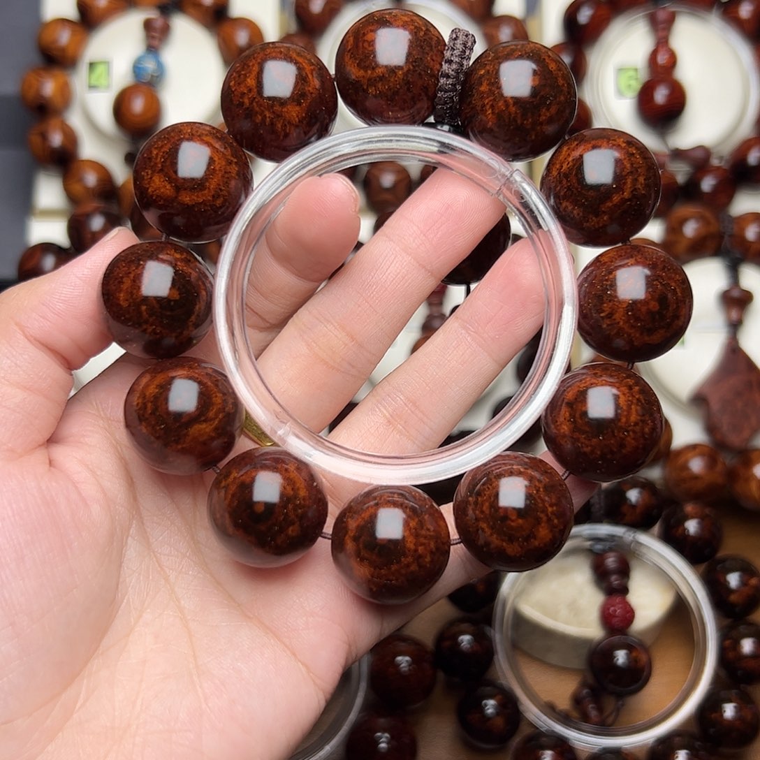 蓝***歌黄花梨/降香黄檀2.0