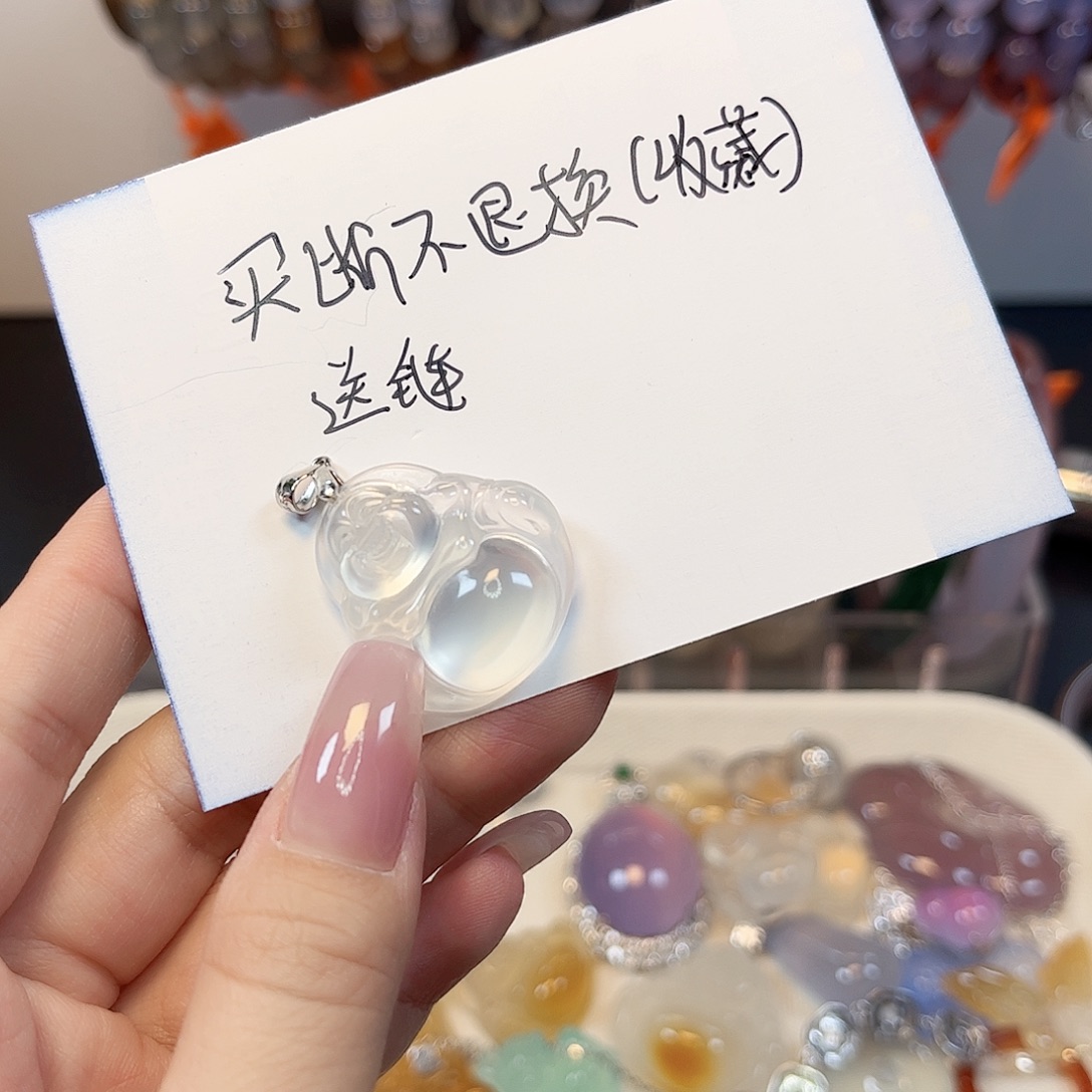 娜***丽玛瑙/玉髓银S925镶嵌颈饰