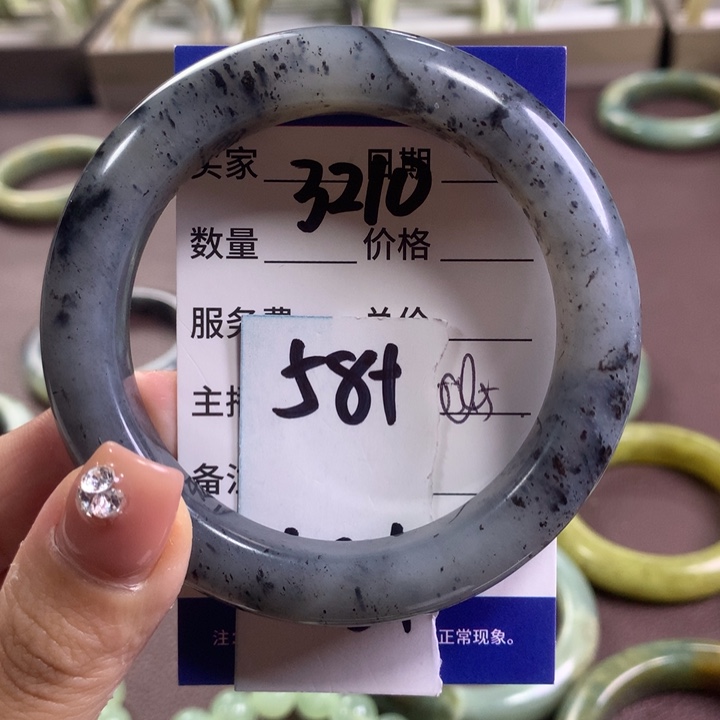 蛇纹石玉未镶嵌手镯3210