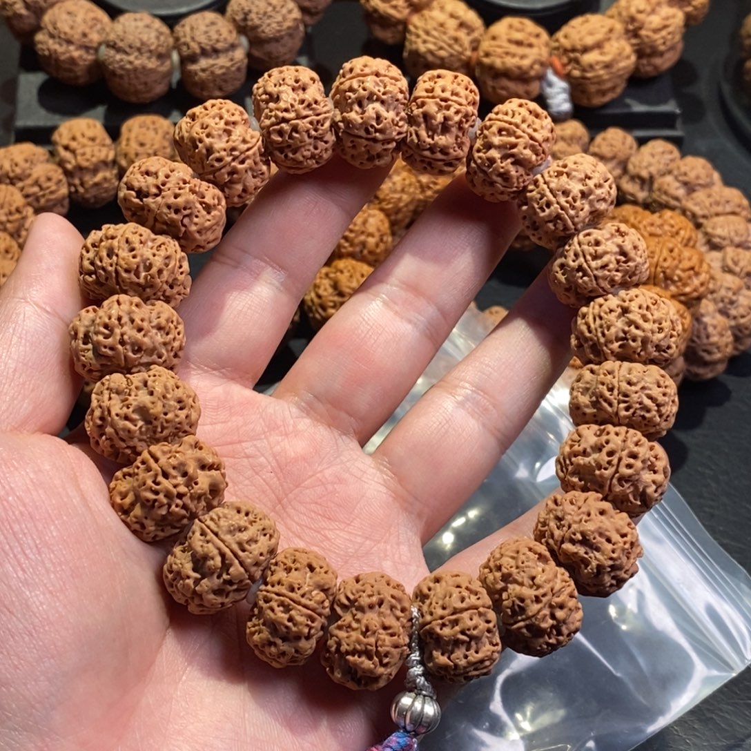手串金刚菩提毕业夹板
