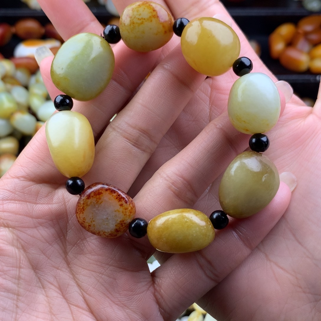 和田玉未镶嵌手链