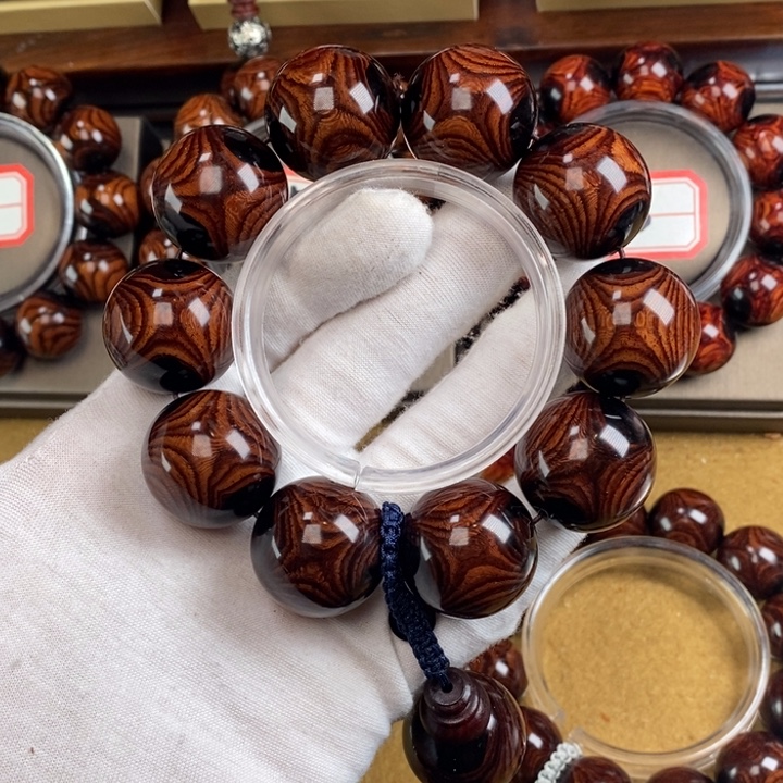 勇***前黄花梨/降香黄檀1111111