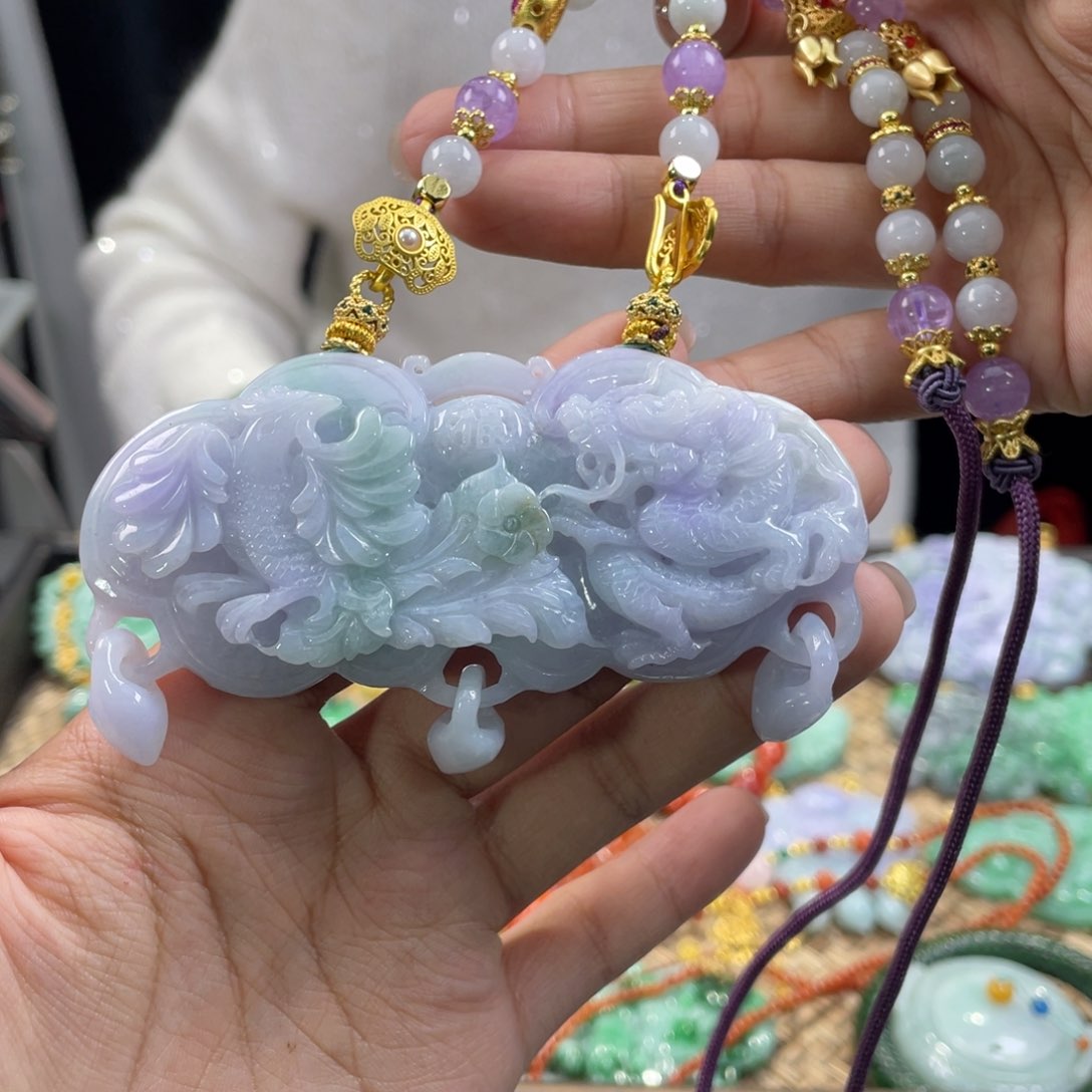 翡翠颈饰未镶嵌代编织