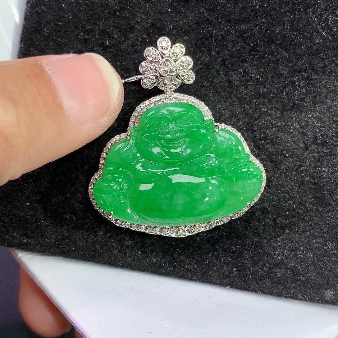 翡翠吊坠(赠链)18K金镶嵌