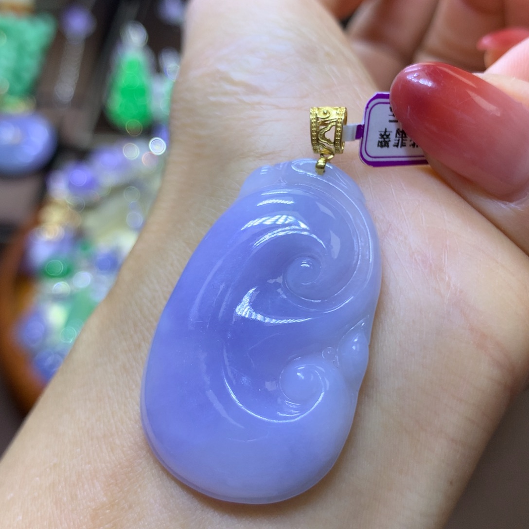 【闪购商品】翡翠颈饰18K金镶嵌翡翠