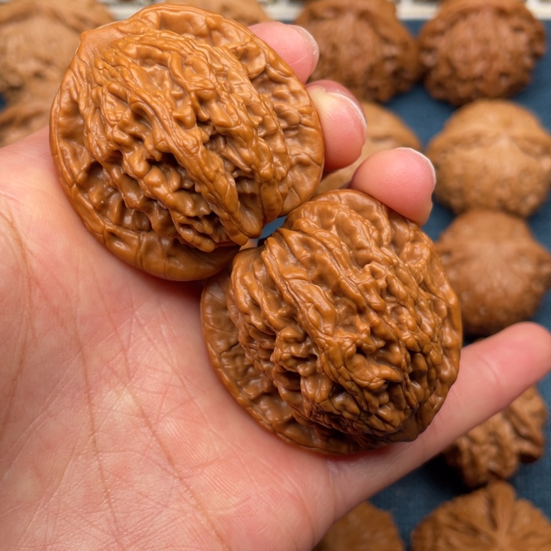 把件文玩核桃40全品虎头