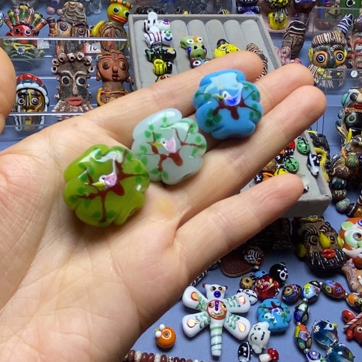 玻璃颈饰鸟牌一个013