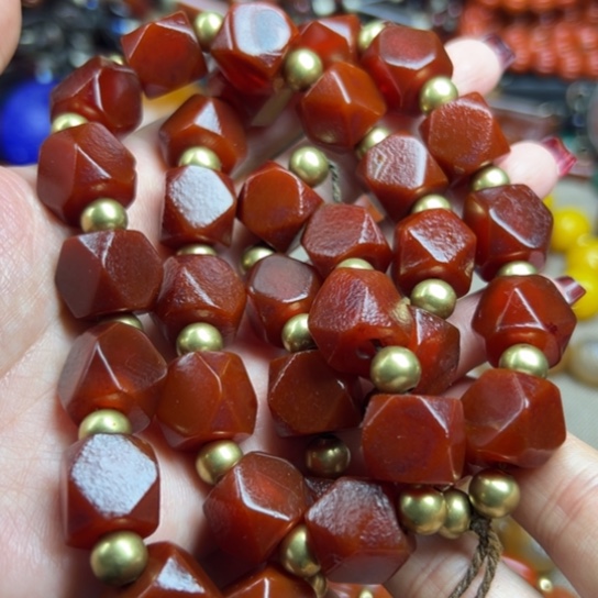 玛瑙/玉髓颈饰未镶嵌