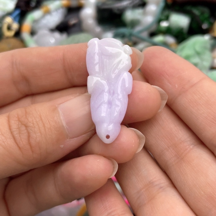 【闪购商品】翡翠颈饰未镶嵌天然翡翠