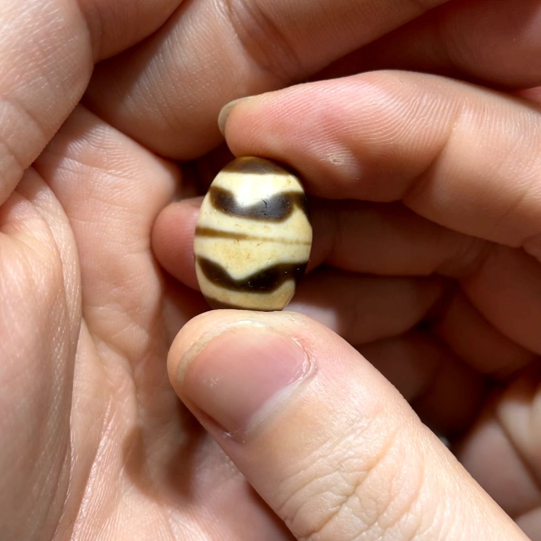 玛瑙/玉髓颈饰未镶嵌巍