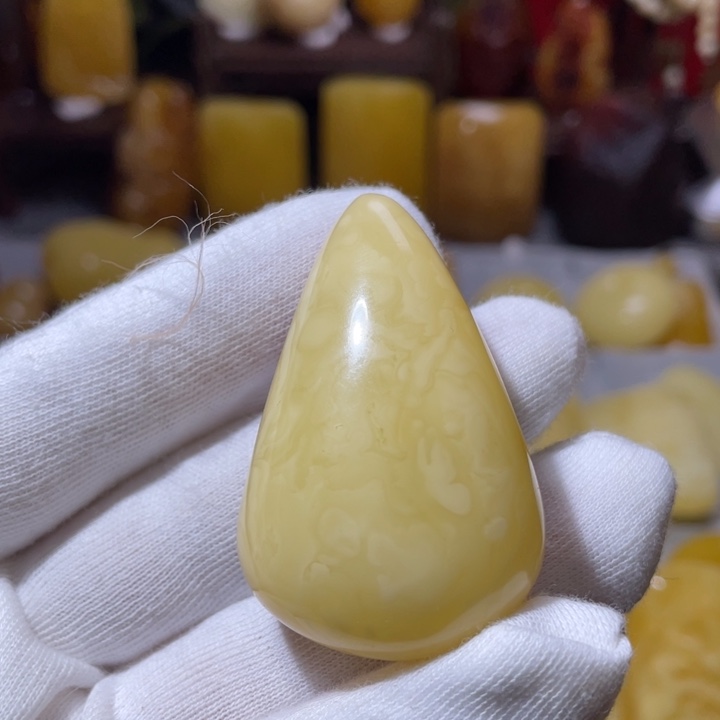 琥珀吊坠(不含链)未镶嵌