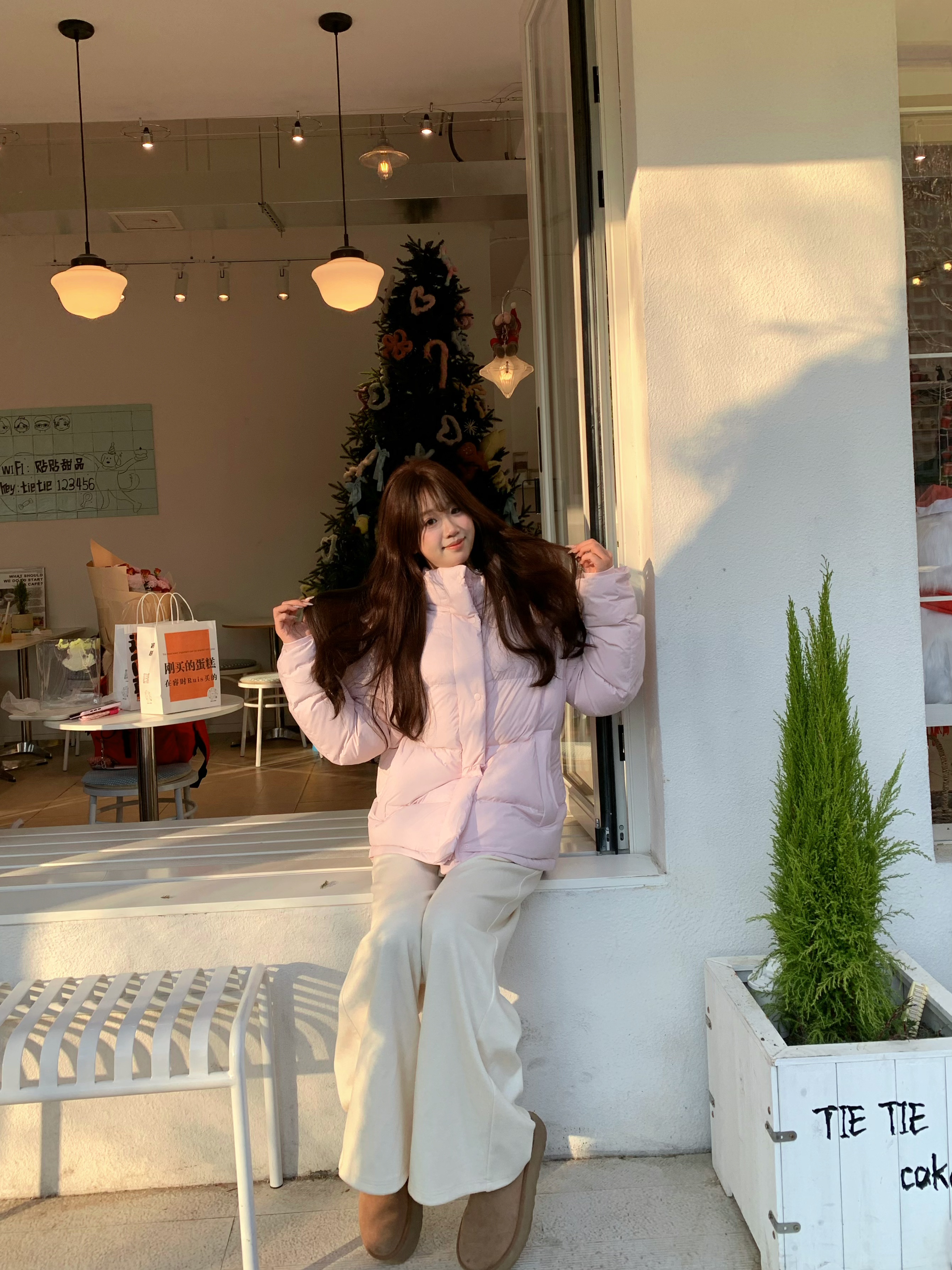 熊熊Home【五格泡芙】90白鸭绒喜悦粉骨白lu系五格泡芙羽绒服女