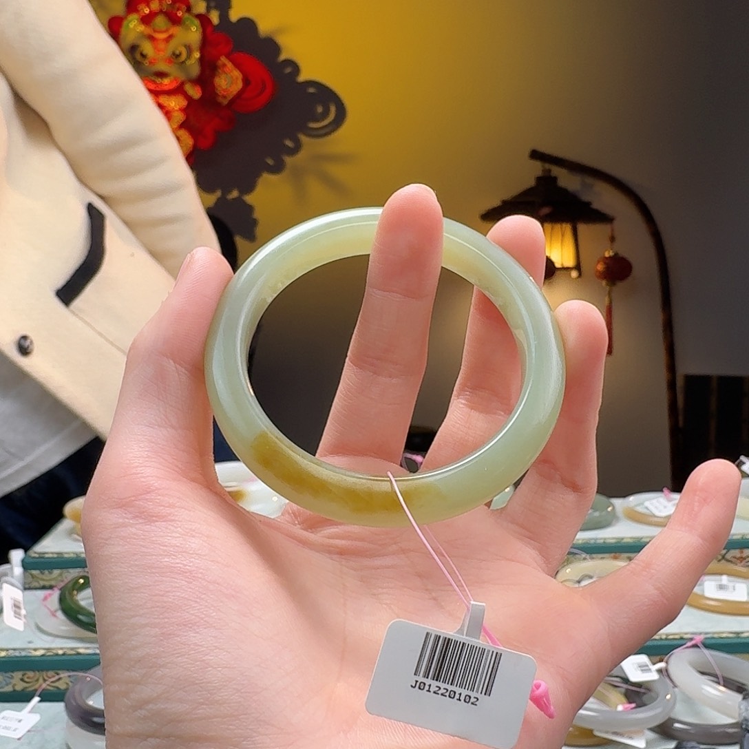 和田玉拍一发一53.8未镶嵌