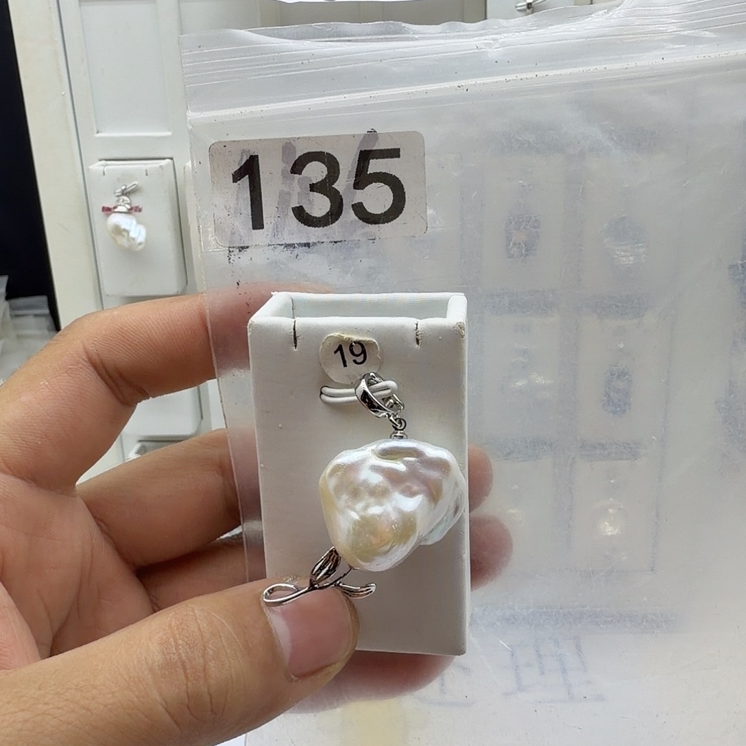 颈饰淡水珍珠合金