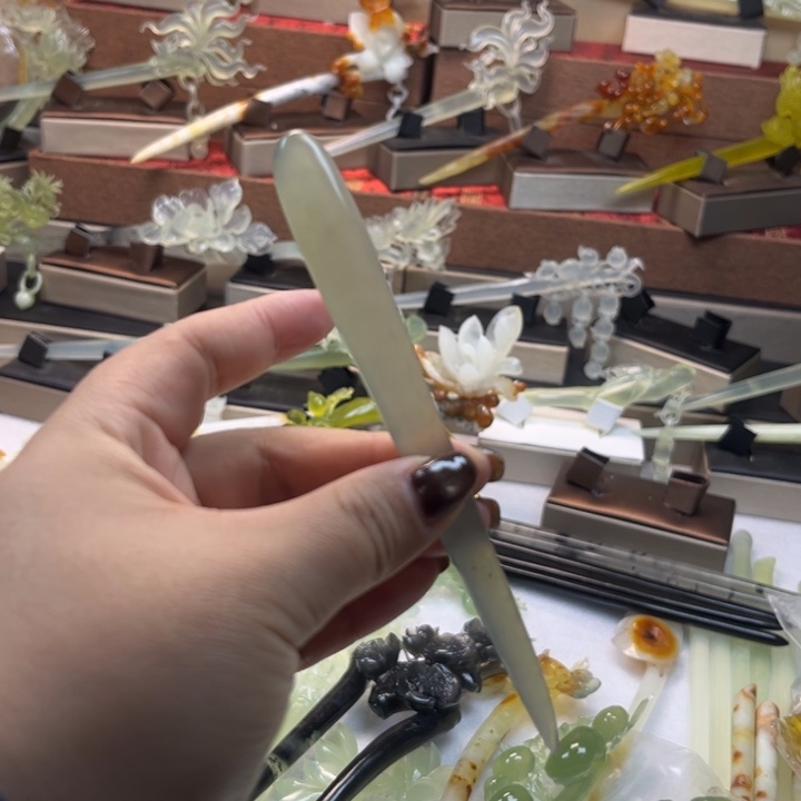 蛇纹石玉合金发饰