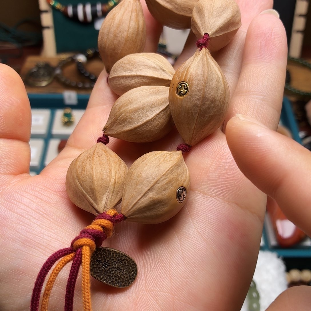吊坠橄榄核2号晴风21mm4花