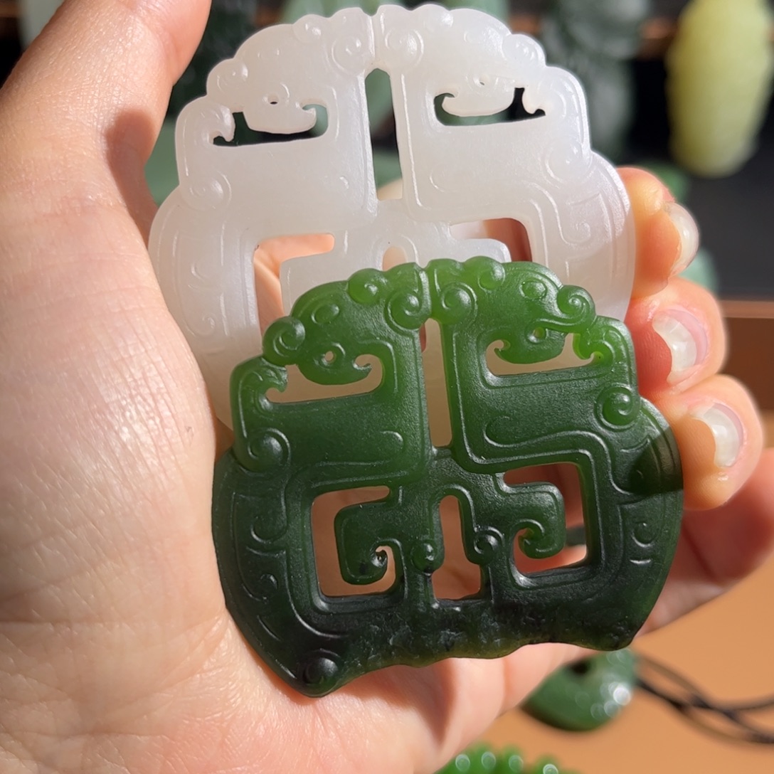 和田玉未镶嵌颈饰