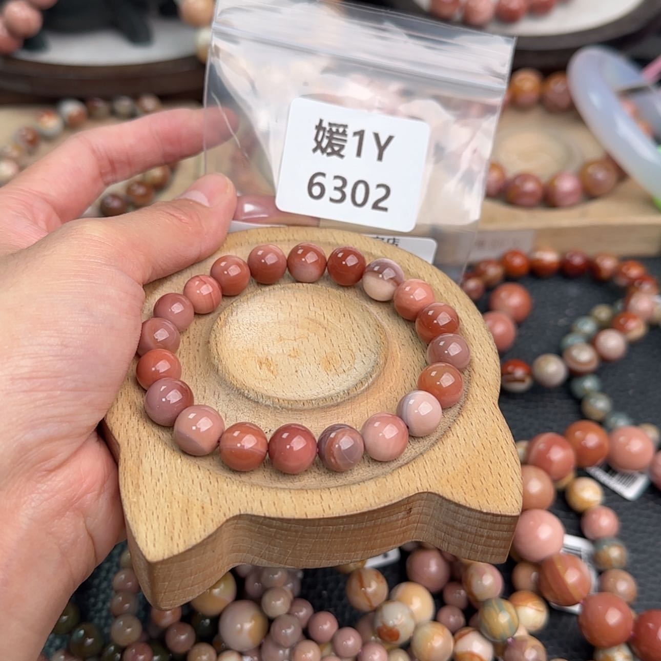 【闪购商品】未镶嵌手链石英质玉困*猫