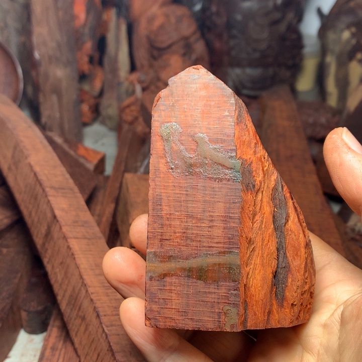 檀香紫檀（小叶紫檀）好*