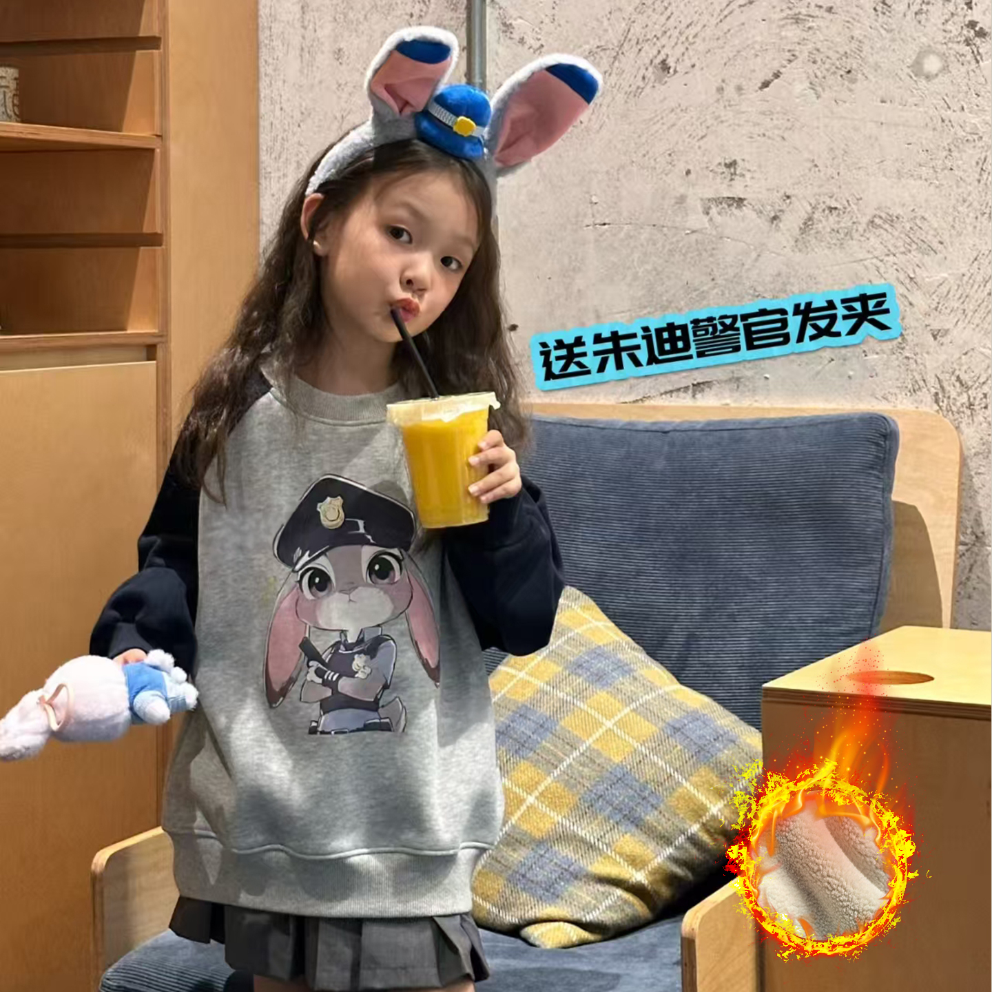 女童冬季加绒卫衣童装新款女孩秋冬洋气长袖外套儿童圆领卡通印花