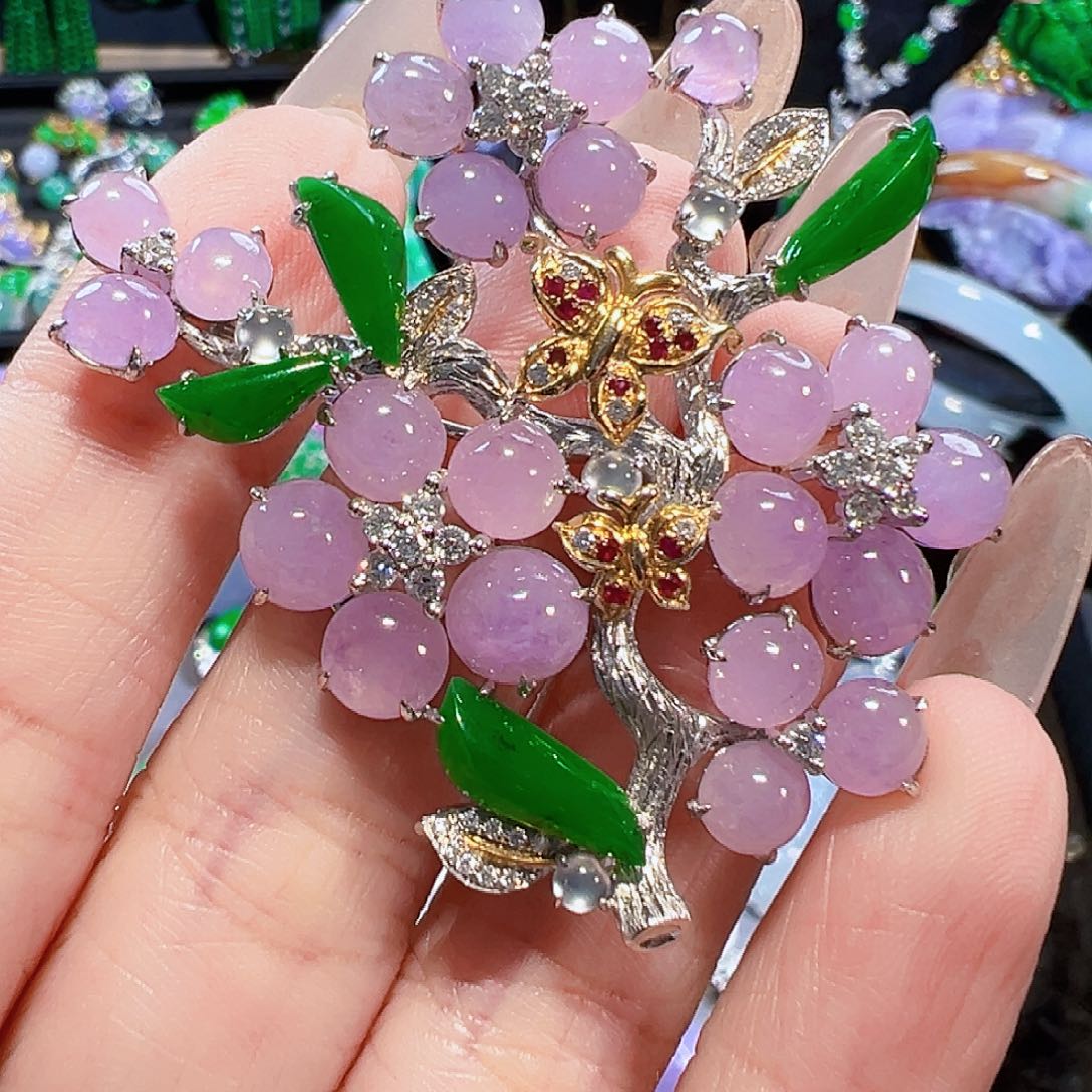 翡翠颈饰18K金镶嵌签收后24小时鉴赏期