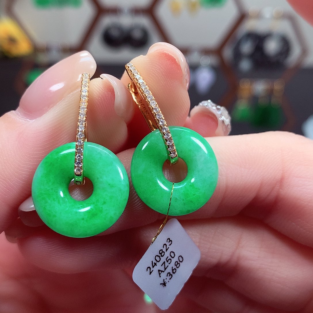 翡翠耳饰银S925镶嵌天然翡翠