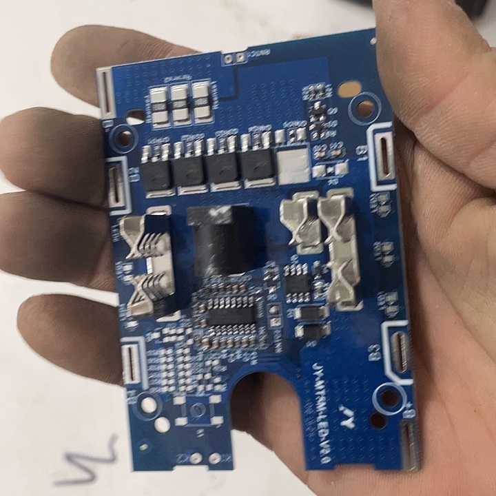 牧田控制板一个全新的